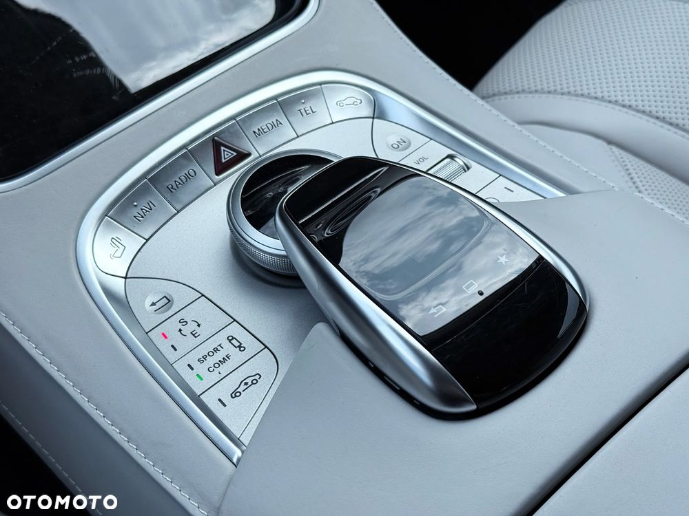 Mercedes-Benz Klasa S 500 9G-TRONIC - 24