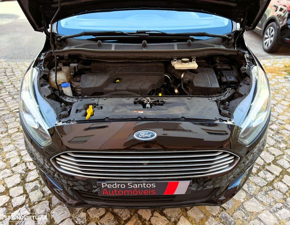 Ford S-Max 2.0 TDCi Titanium - 38