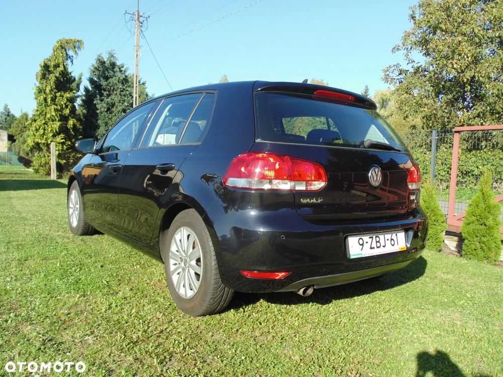 Volkswagen Golf 1.6 TDI DPF BlueMotion Technology Comfortline - 9