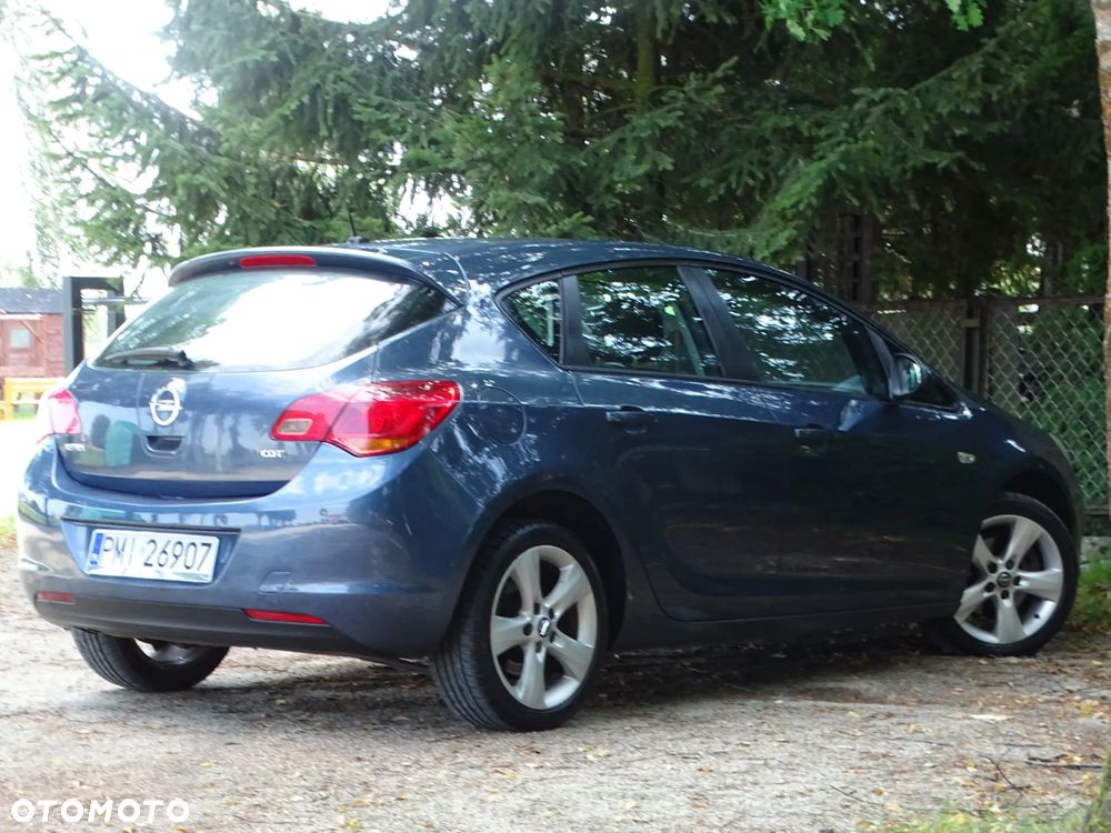 Opel Astra 1.7 CDTI Enjoy - 7