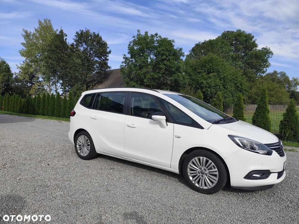 Opel Zafira 2.0 D Automatik ON - 14