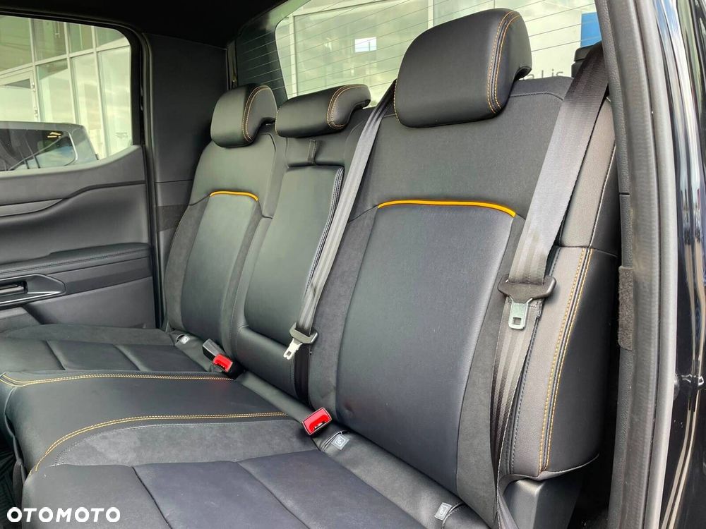 Ford Ranger - 40