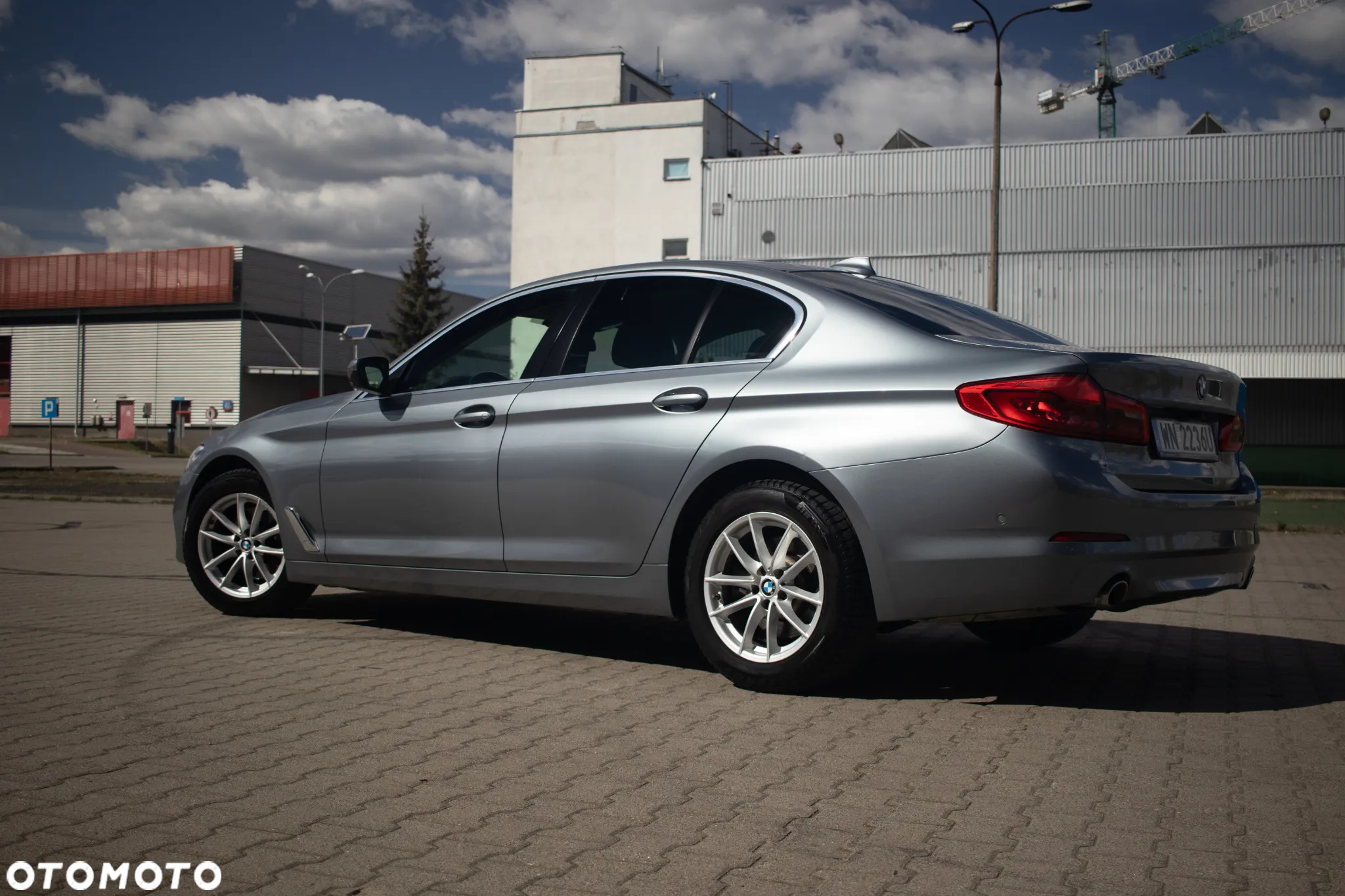 BMW Seria 5 520d Luxury Line - 9