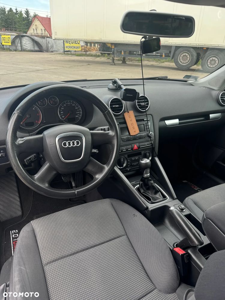 Audi A3 Sportback 2.0 TDI Ambiente - 13