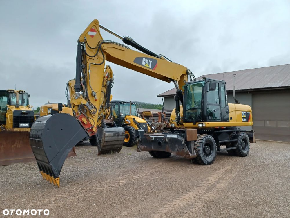 Caterpillar CAT M 322 D - 1
