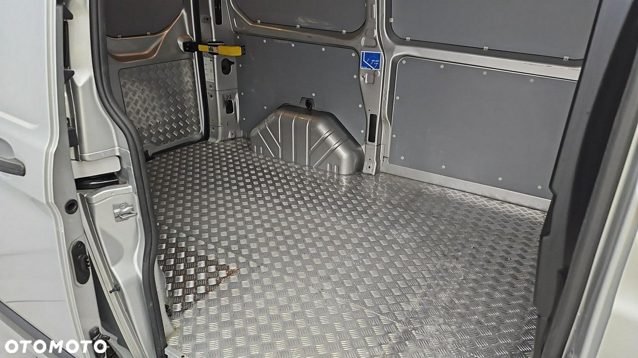Ford Transit Custom - 21