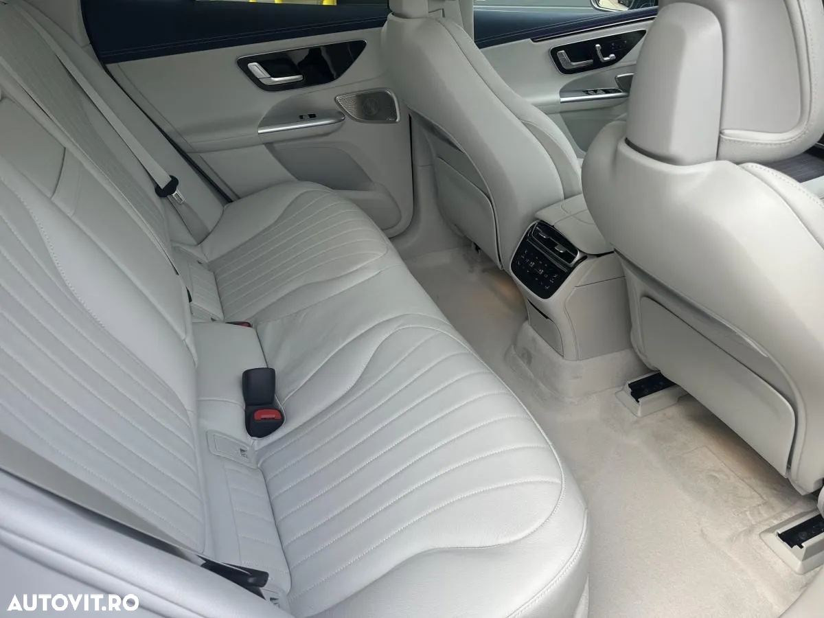 Mercedes-Benz EQE 500 4MATIC - 12