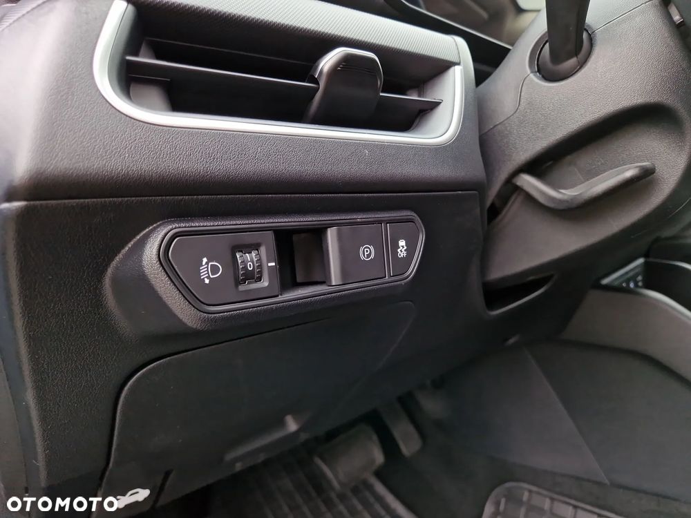 Kia K4 1.6 T-GDI M - 16