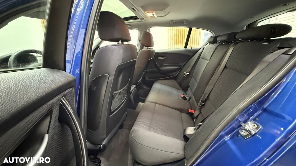 BMW Seria 1 118i Aut. - 14