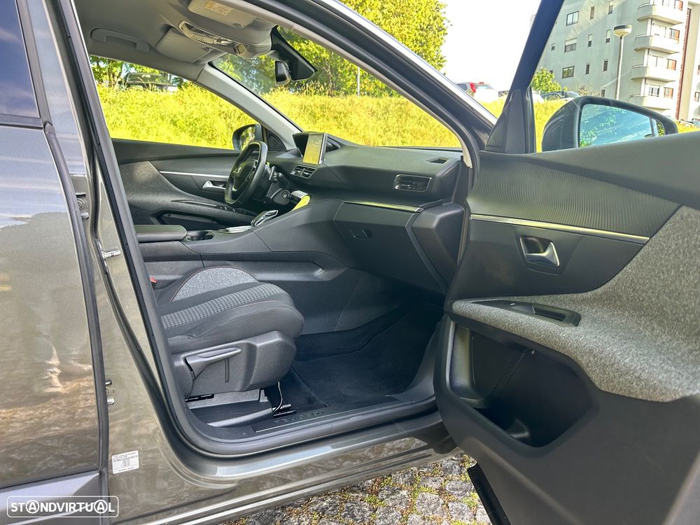 Peugeot 3008 BlueHDi 130 Stop & Start EAT8 Active Pack - 29