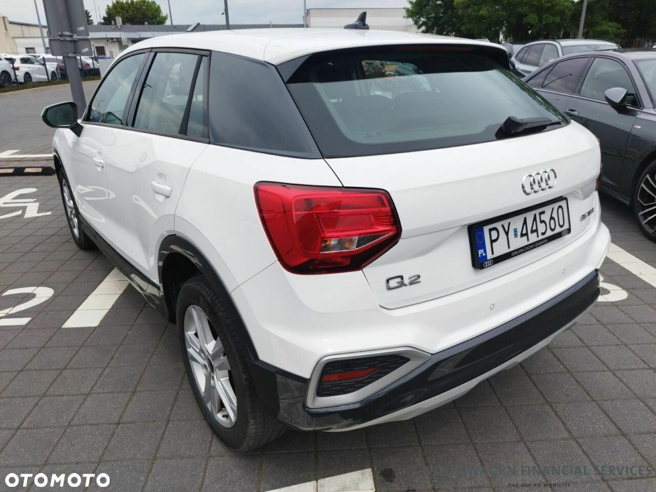 Audi Q2 35 TFSI Advanced S tronic - 4