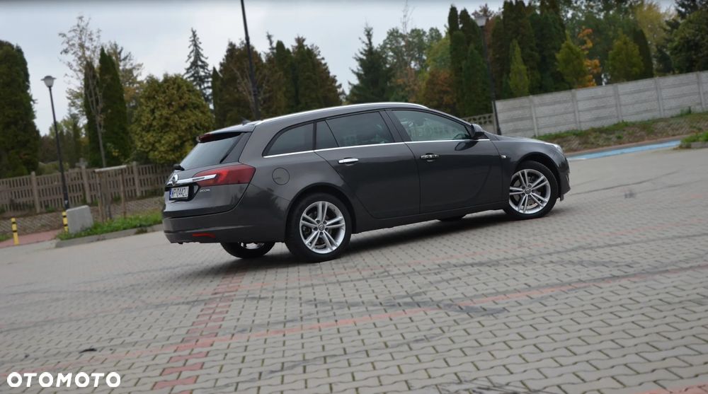 Opel Insignia - 13