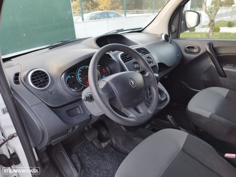 Renault kangoo ZE 33 Maxi Longa - 17