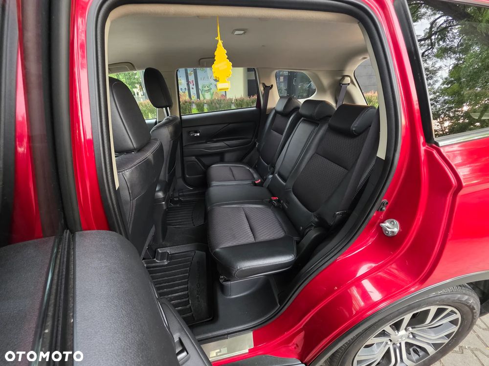 Mitsubishi Outlander 2.0 Intense + CVT - 16