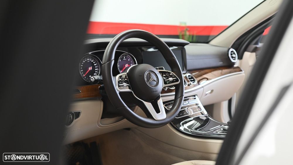 Mercedes-Benz E 300 de 4Matic T 9G-TRONIC Avantgarde - 48