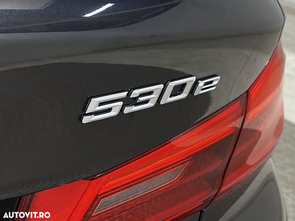 BMW Seria 5 - 16