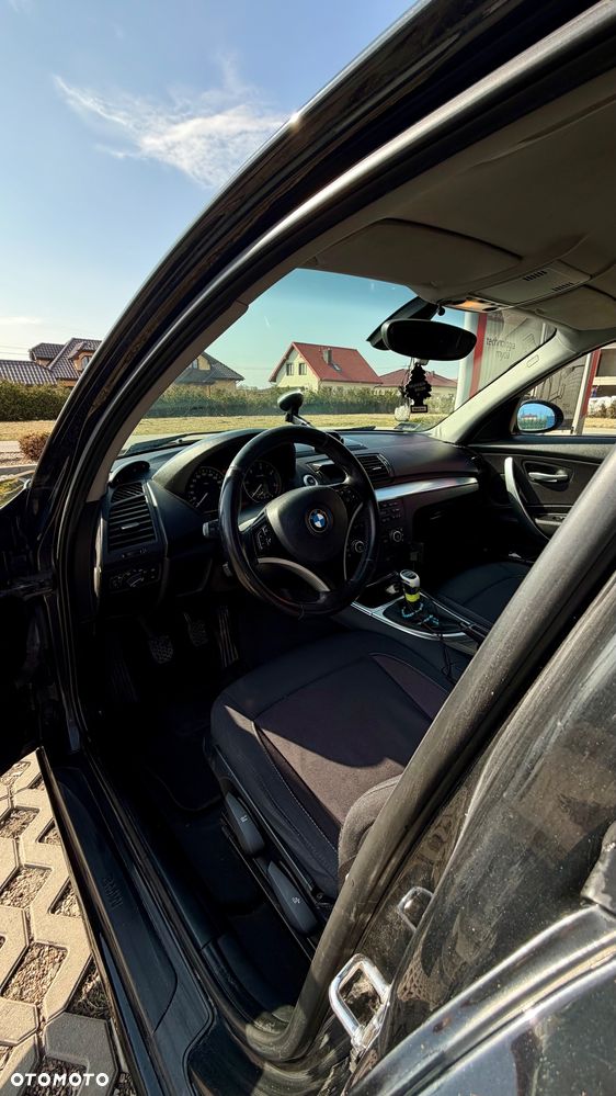 BMW Seria 1 118d - 9