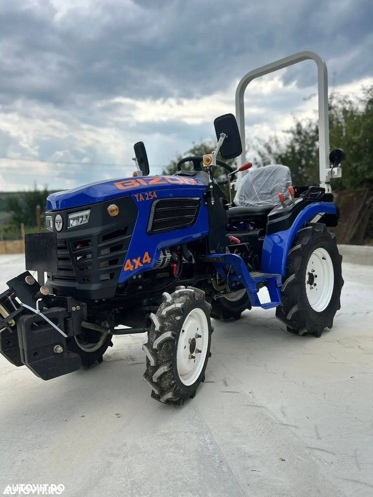 Bizon TA254, 25 CP, 4x4 dotat cu FREZA NOUA SI PLUG - 8