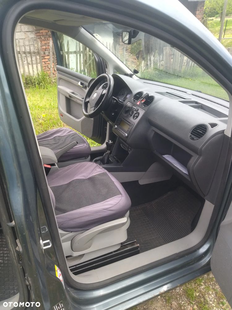 Volkswagen Caddy Life - 9