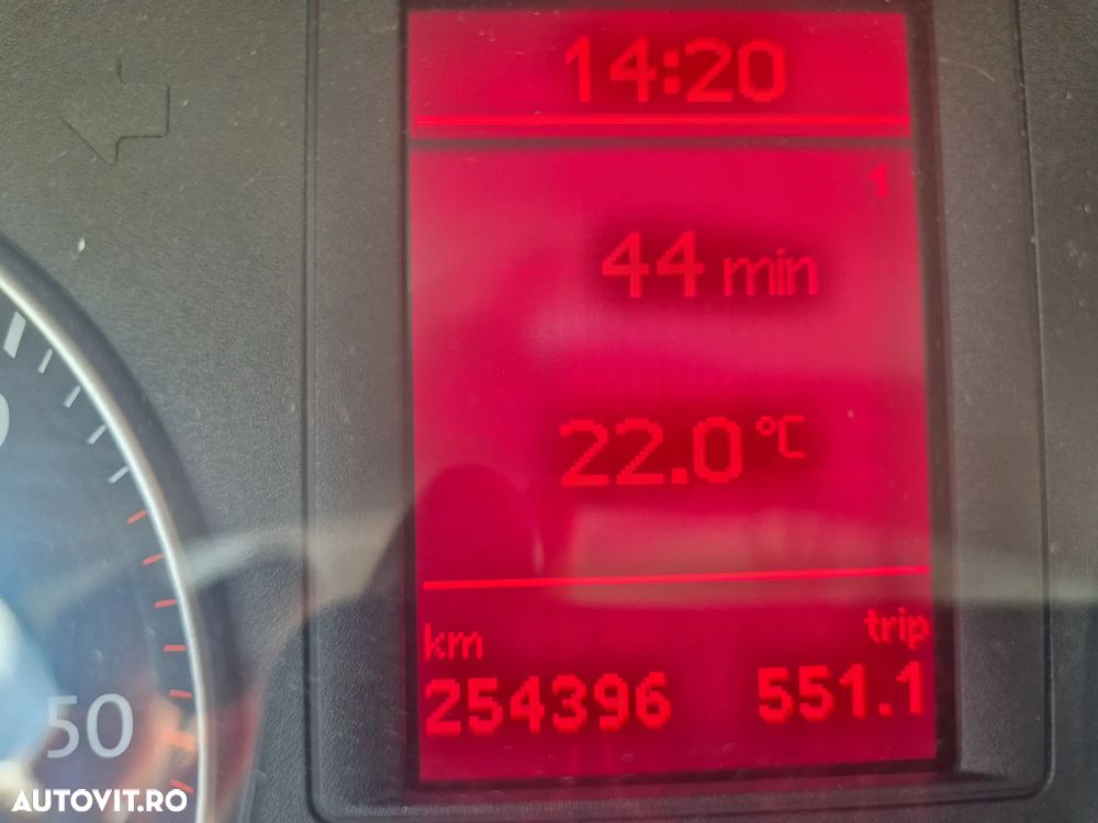 Volkswagen Golf 1.9 TDI Comfortline - 5