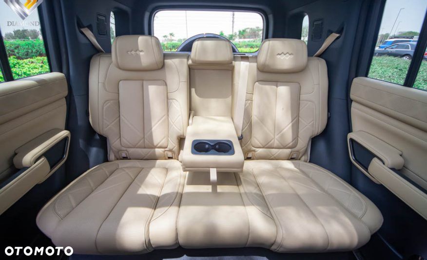 BYD Leopard 5 - 13
