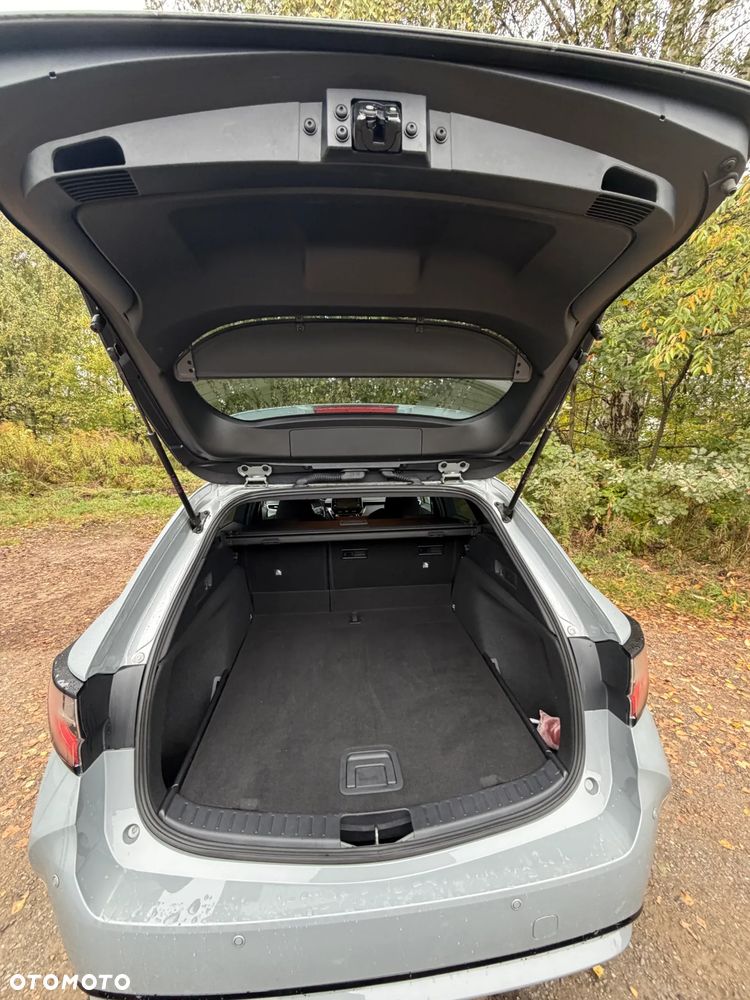 Toyota Corolla - 19