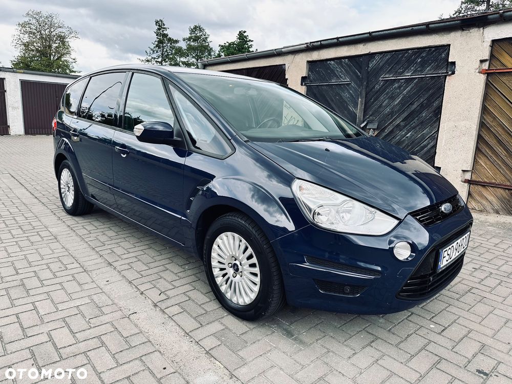Ford S-Max 2010 photo 4