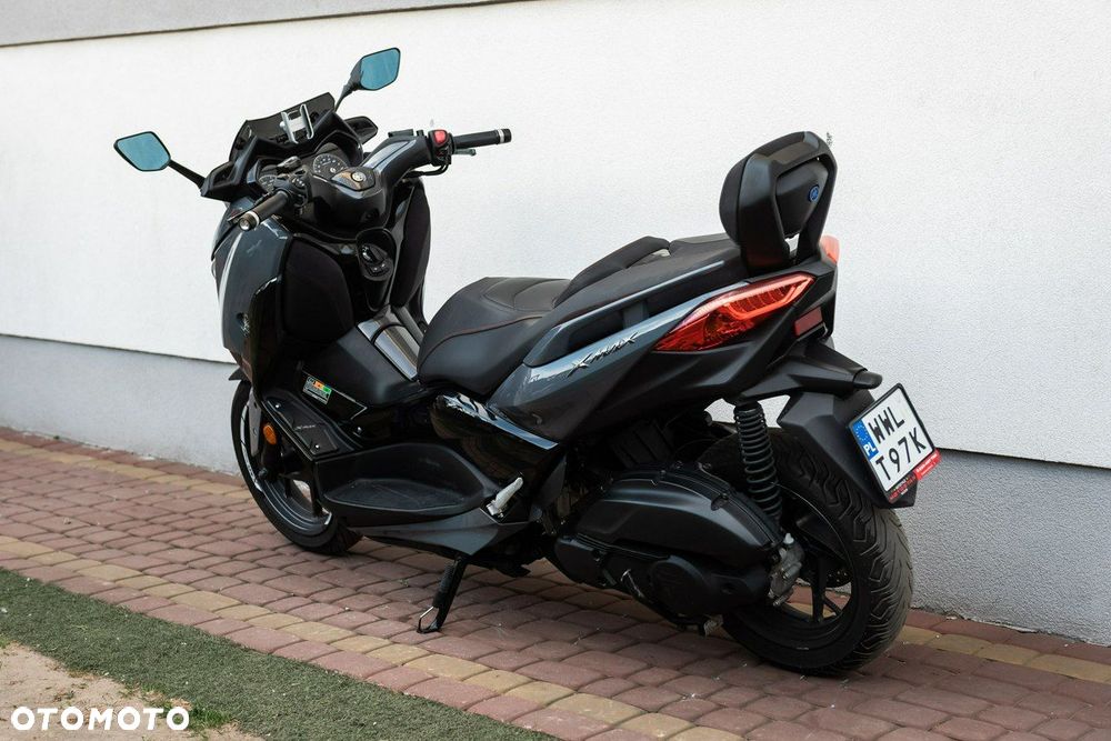 Yamaha X-max - 4