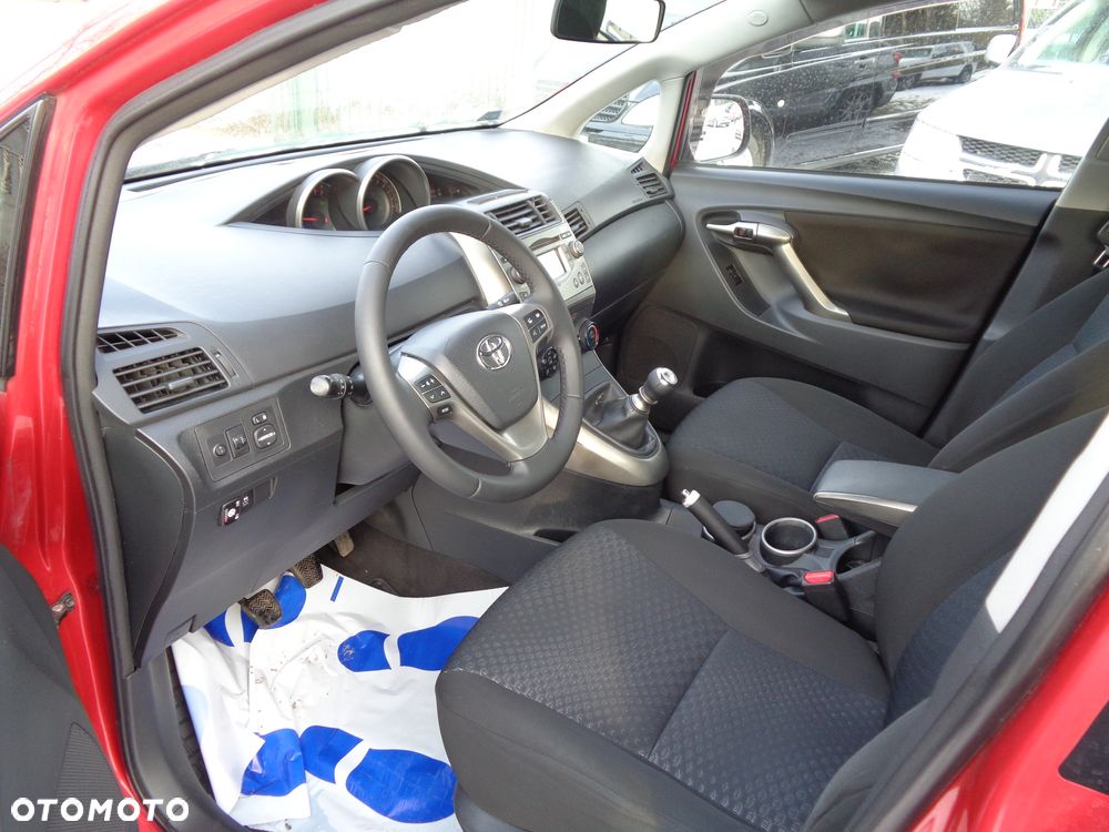 Toyota Verso 1.8 5-Sitzer Executive - 8