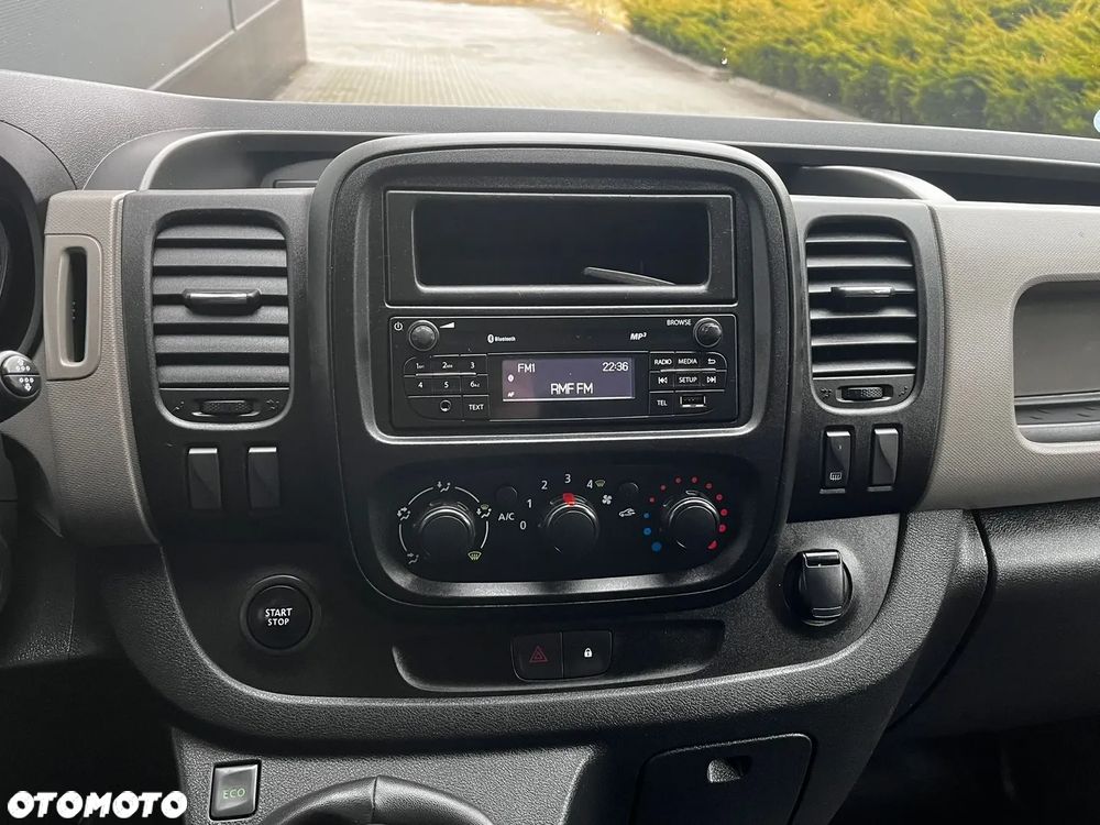 Renault Trafic - 10