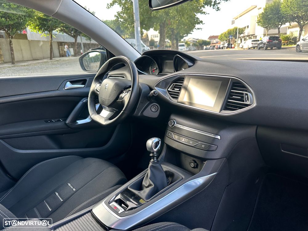 Peugeot 308 e-HDi FAP 115 Stop&Start Allure - 37