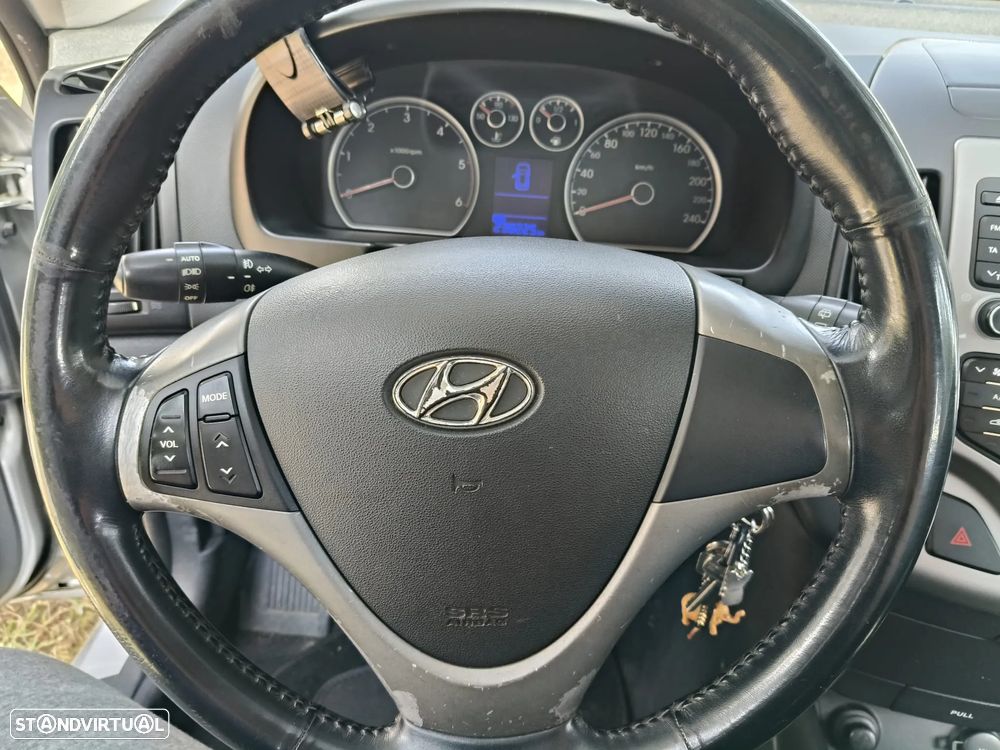 Hyundai i30 CW 1.6 CRDi Comfort - 9