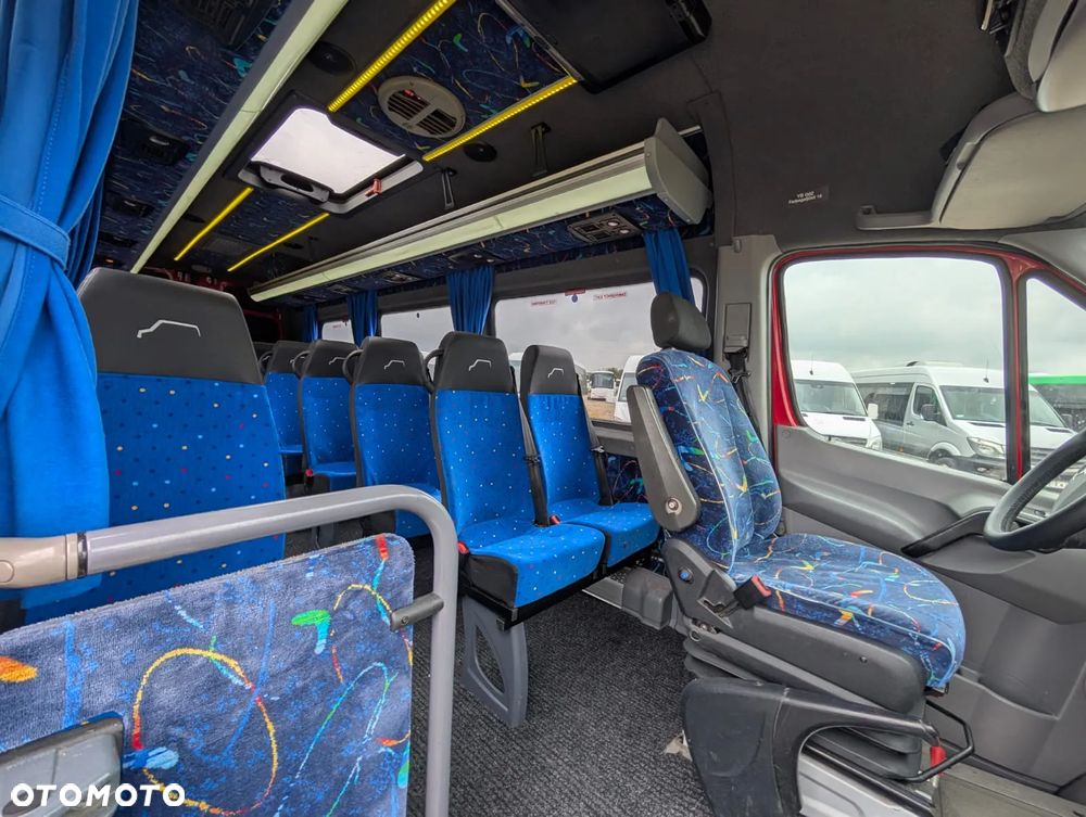 Mercedes-Benz Sprinter 519 - 15