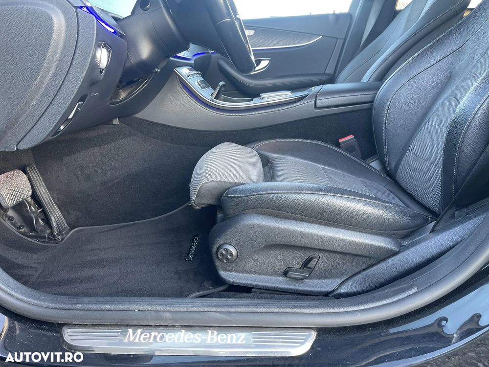 Mercedes-Benz E - 10