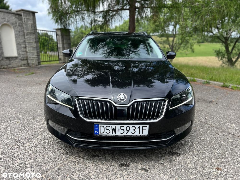 Skoda Superb 2.0 TDI DSG Style - 6