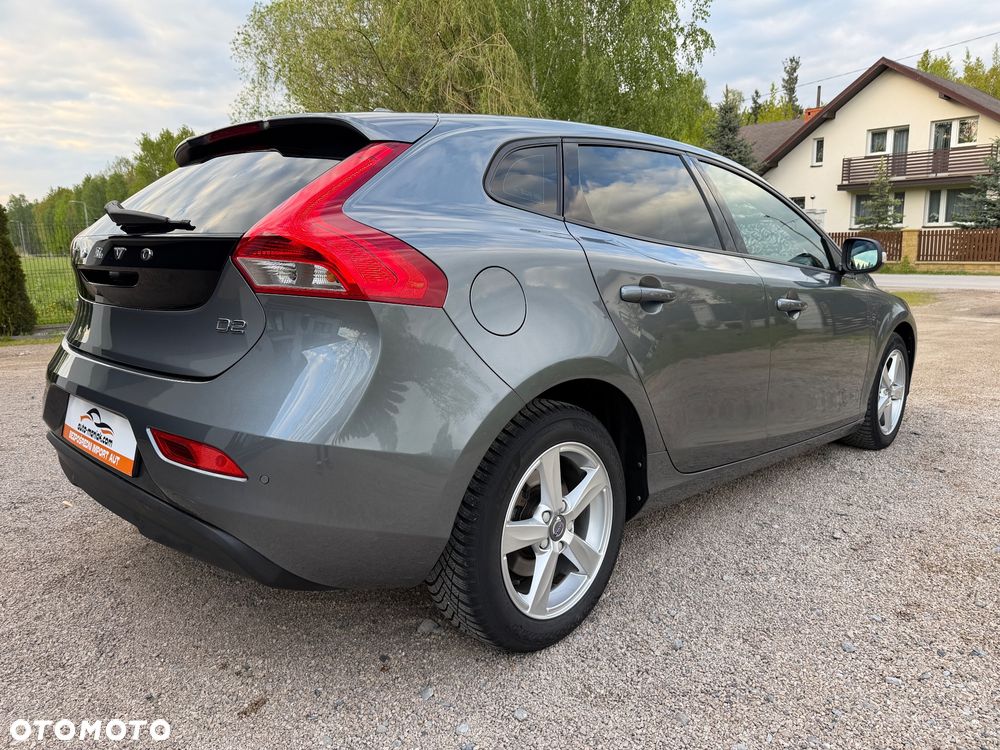 Volvo V40 D2 Drive-E Kinetic - 17