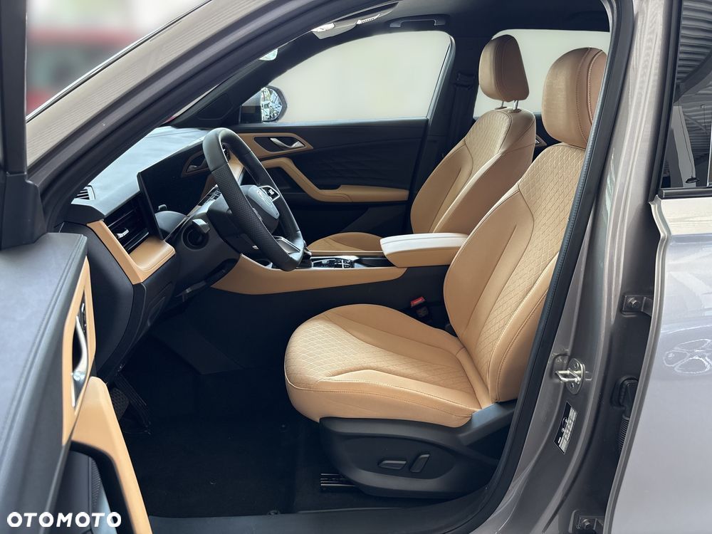 MG HS 1.5T HEV+ Excite - 13
