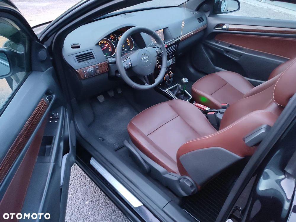 Opel Astra - 8