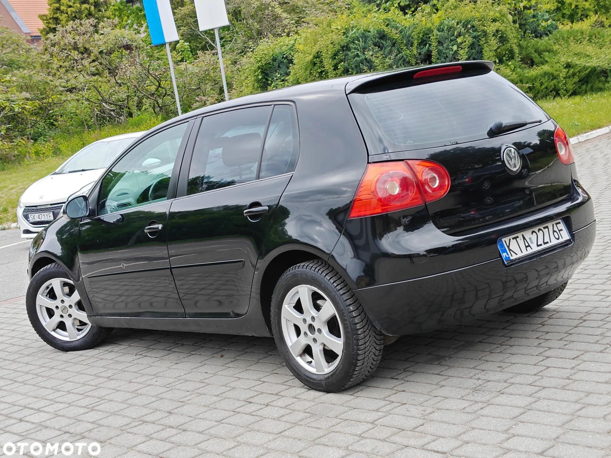 Volkswagen Golf 1.6 FSI Comfortline - 1