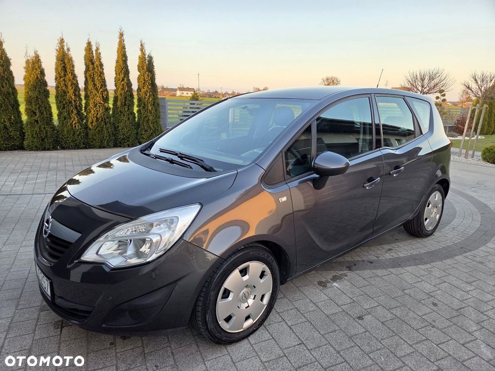 Opel Meriva - 12