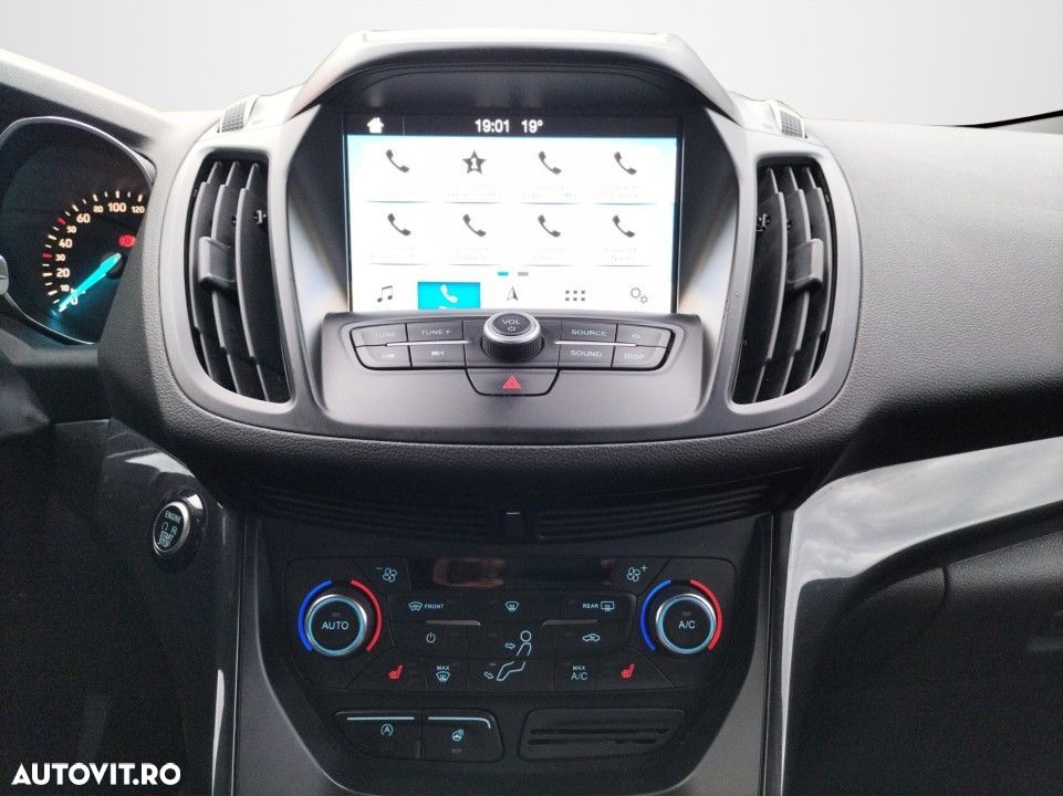 Ford Kuga - 16