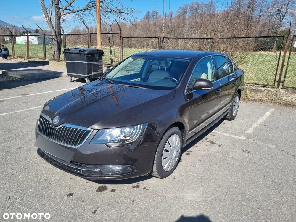 Skoda Superb 1.8 TSI Platinum DSG - 4