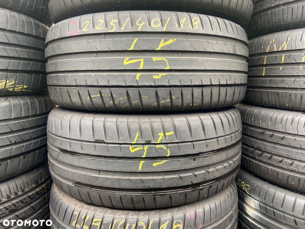 225/40/18 Michelin Pilot Sport 4_5,5mm_4szt_(45) - 4