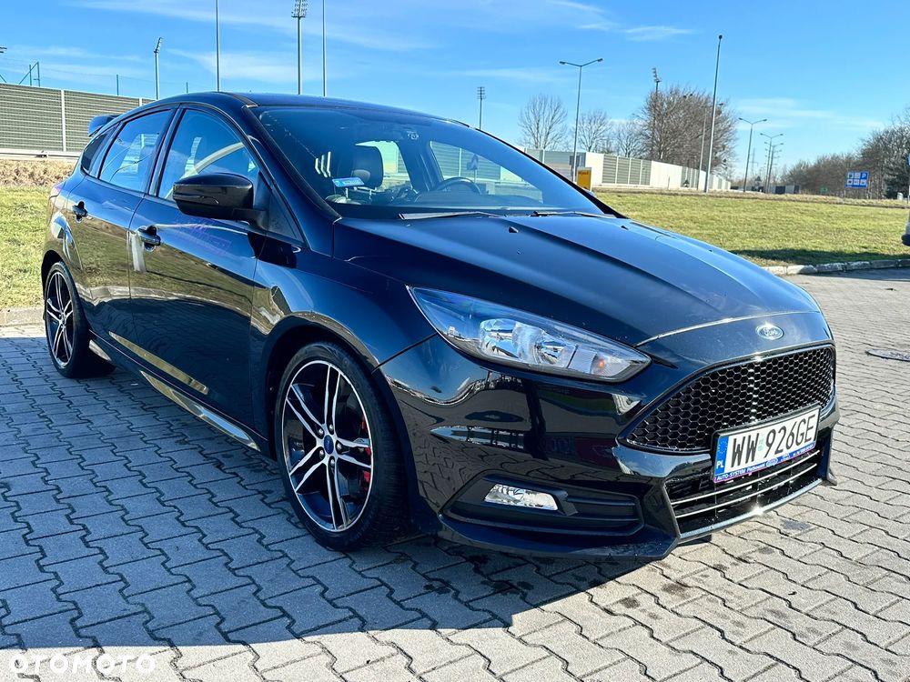 Ford Focus 2.0 EcoBoost ST - 2
