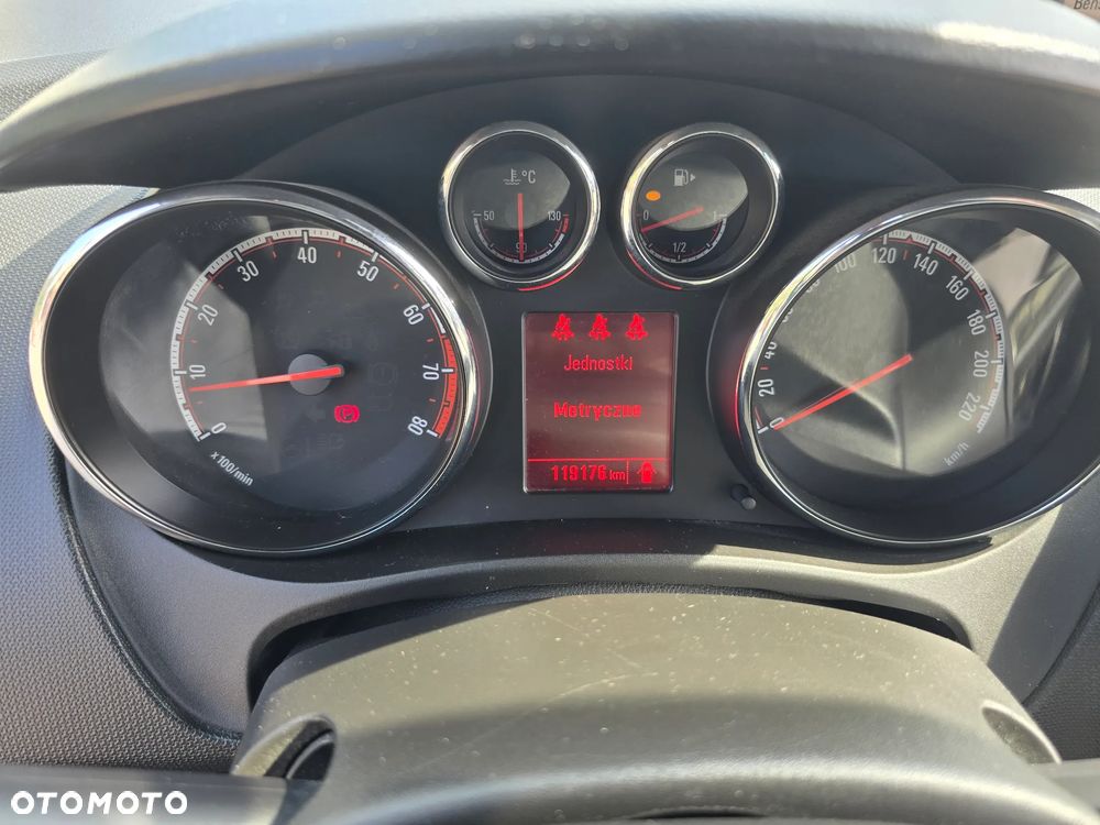 Opel Meriva - 25