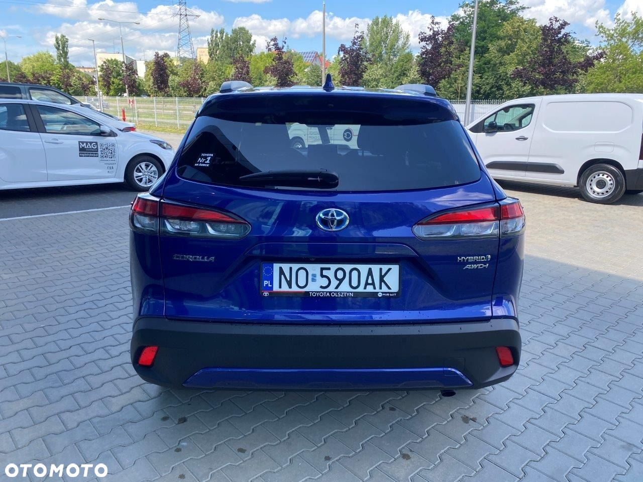 Toyota Corolla Cross 2.0 Hybrid Style AWD - 10