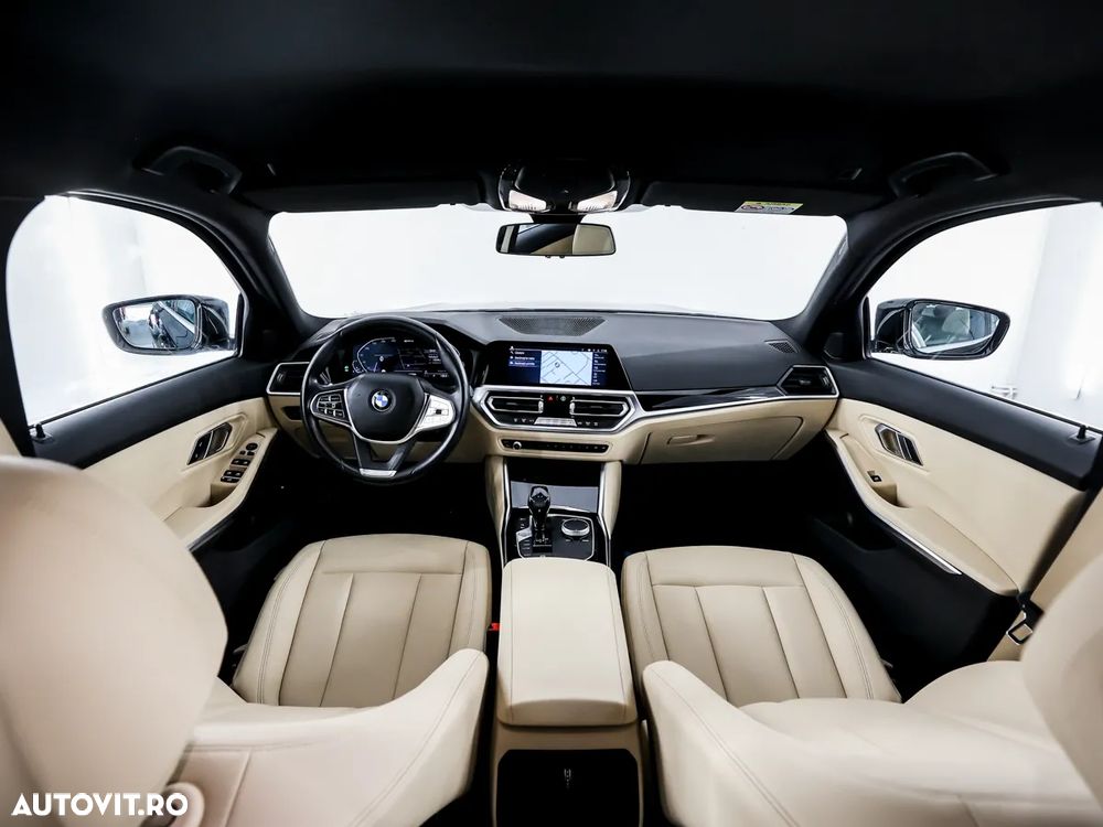 BMW Seria 3 330e Aut. Luxury Line - 5