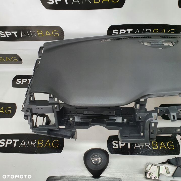 NISSAN LEAF 2 DESKA ROZDZIELCZA KONSOLA KOKPIT PULPIT PODUSZKI AIRBAG AIR BAG PASY KIT SET - 2