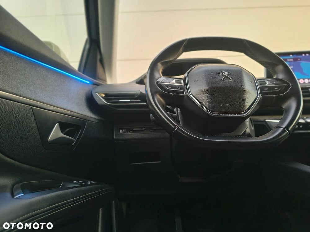 Peugeot 3008 - 25