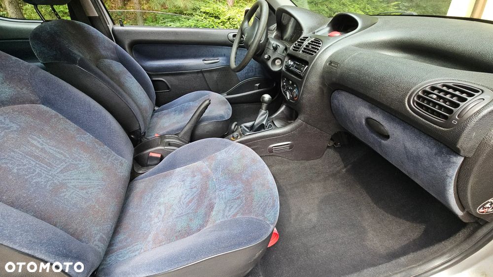 Peugeot 206 1.4 XR Presence - 7